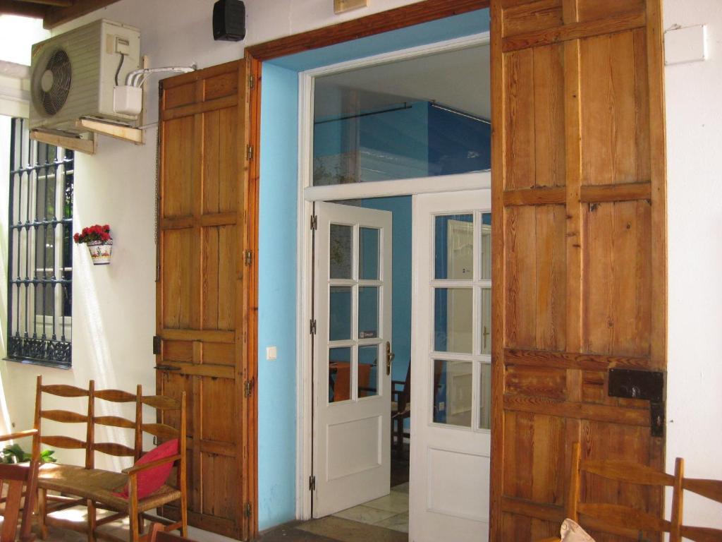 Hostal Las Acacias 马拉加 外观 照片