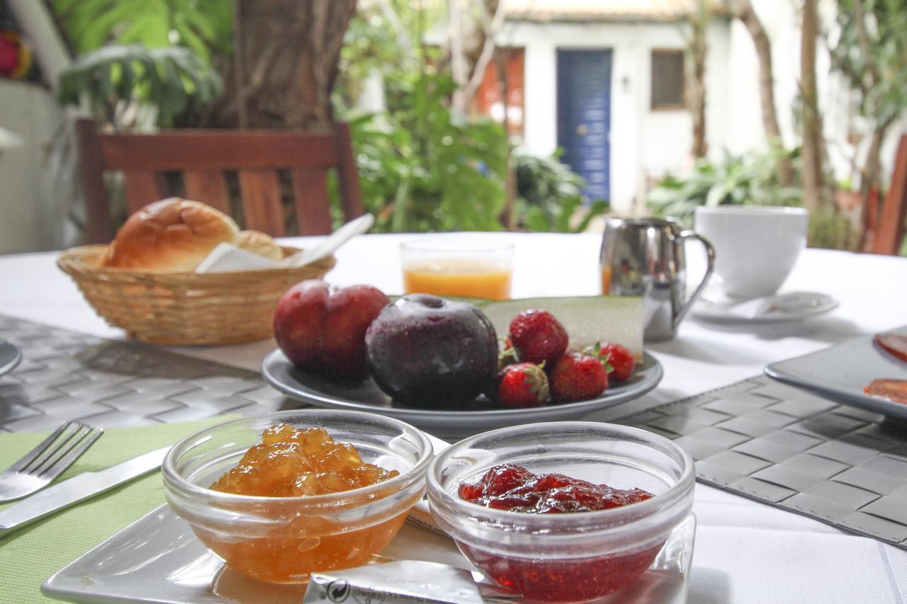 Hostal Las Acacias 马拉加 外观 照片