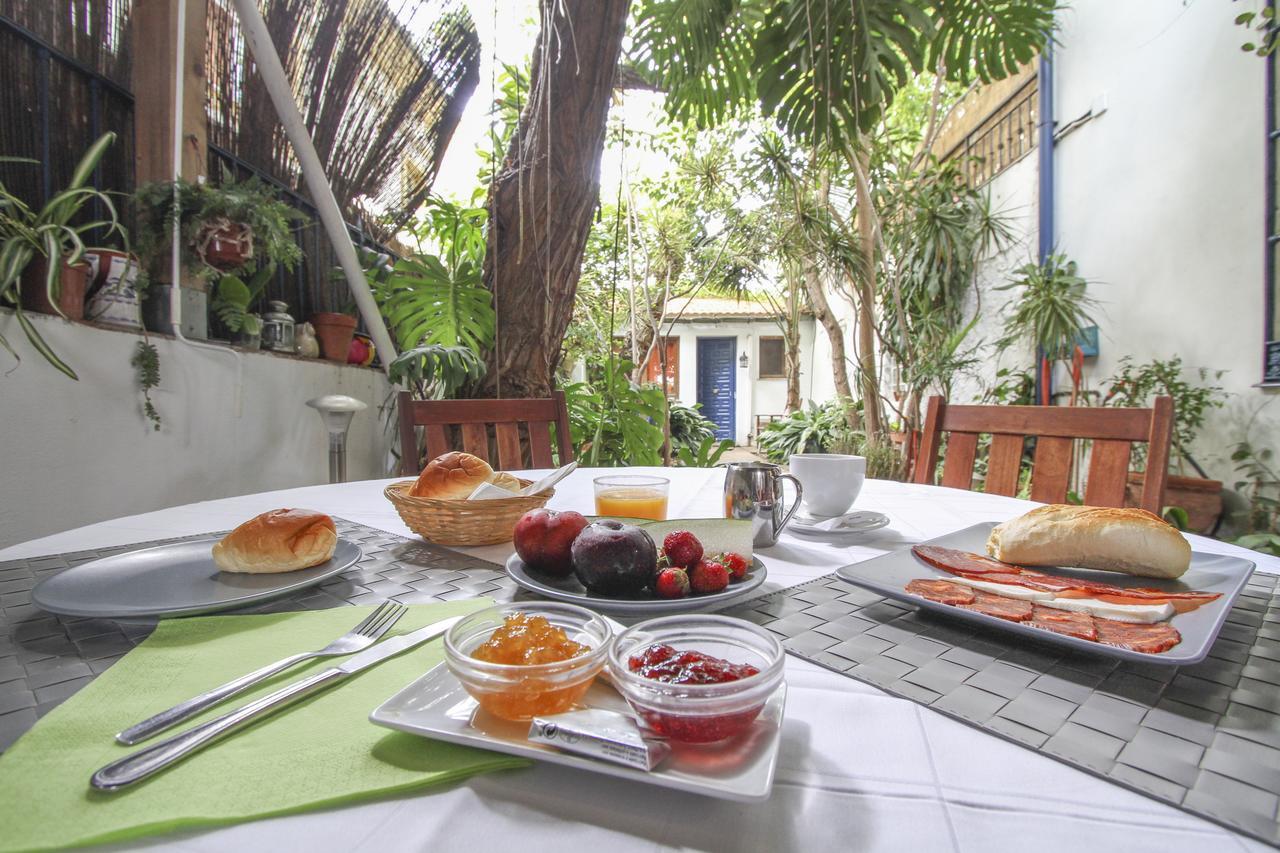 Hostal Las Acacias 马拉加 外观 照片