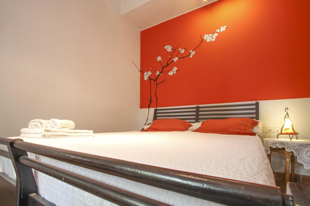 Hostal Las Acacias 马拉加 外观 照片